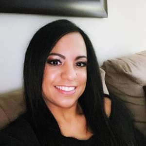 Meet your Posher, Tina